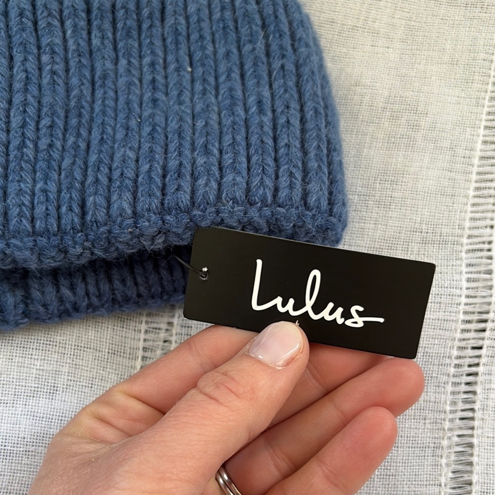 Lulu's Blue Knit Hat Classic Winter Accessory - Picture 4 of 9
